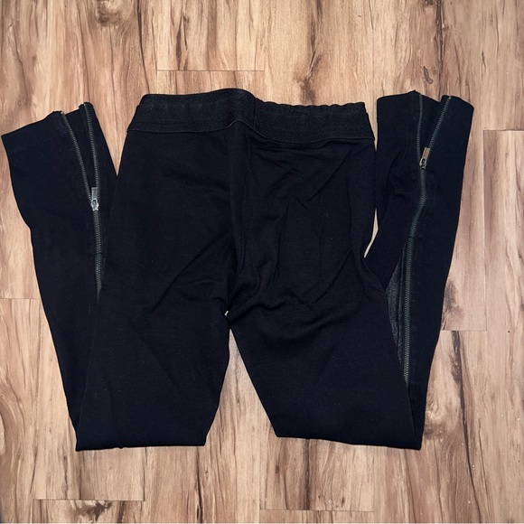 Bcbg zipper leggings - Picture 3 of 3